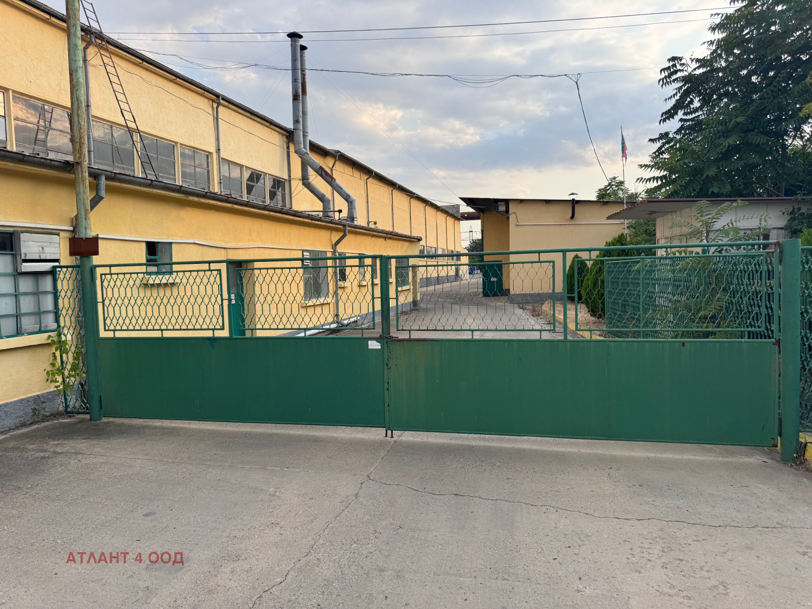 Продава ПРОМ. ПОМЕЩЕНИЕ | Imot.bg — изображение 2