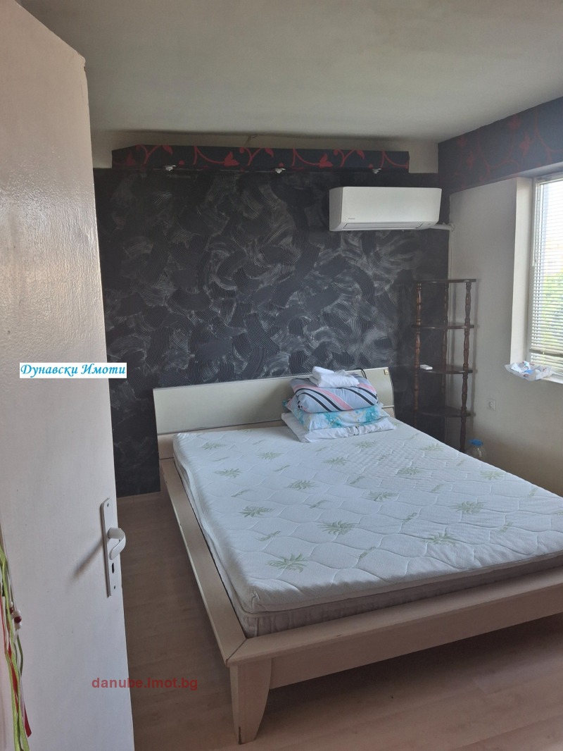 Продава  2-стаен град Русе , Родина 1 , 65 кв.м | 66822175 - изображение [4]