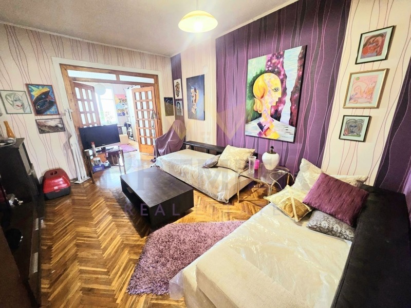 Продава  3-стаен, град София, Иван Вазов •  499 500 EUR • ID 25682070 — holmes.bg - [1] 