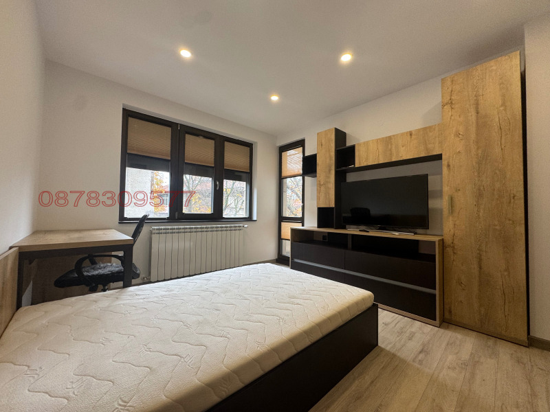 Продава 3-СТАЕН, гр. Русе, Център, снимка 13 - Апартаменти - 53368153