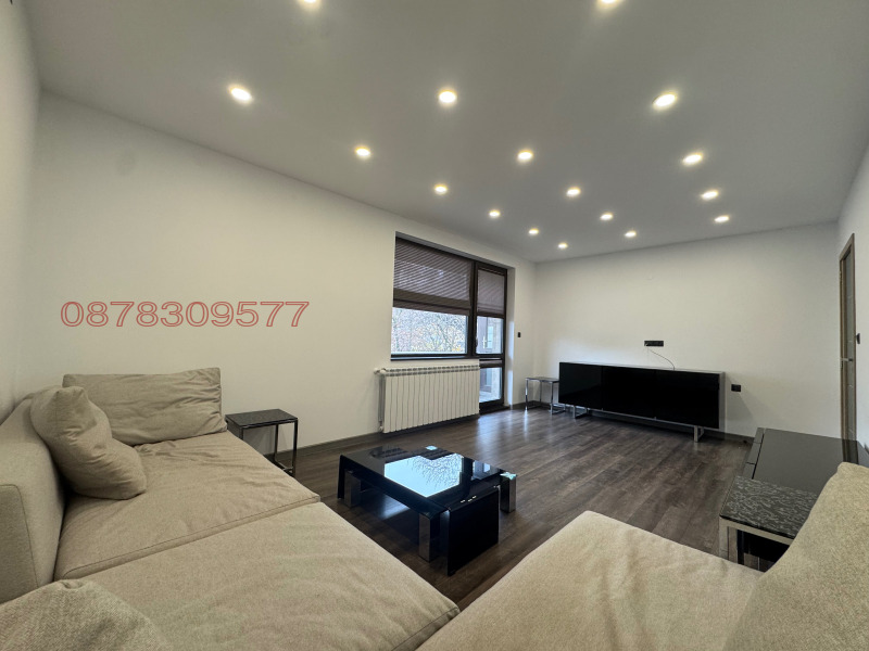 Продава 3-СТАЕН, гр. Русе, Център, снимка 15 - Апартаменти - 53368153