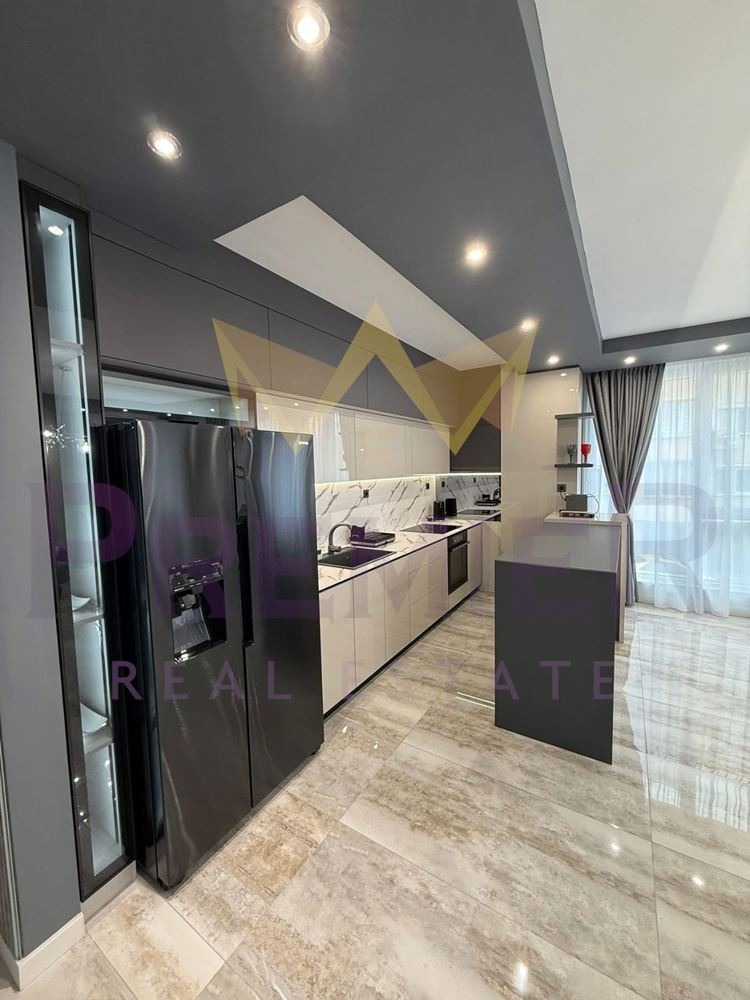 Продава 3-СТАЕН, гр. Пловдив, Център, снимка 4 - Апартаменти - 56130148