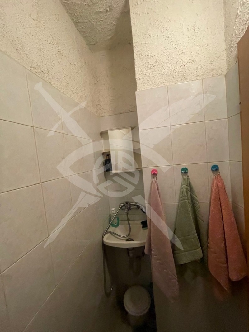 Продава ОФИС, гр. София, Гоце Делчев, снимка 4 - Офиси - 53077943