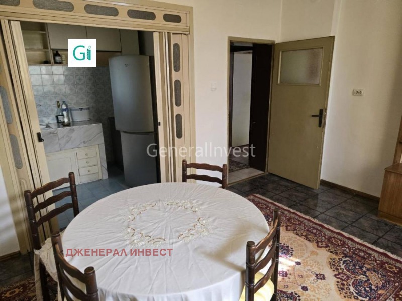 Продава ЕТАЖ ОТ КЪЩА, гр. Благоевград, Идеален център, снимка 4 - Етаж от къща - 53020156