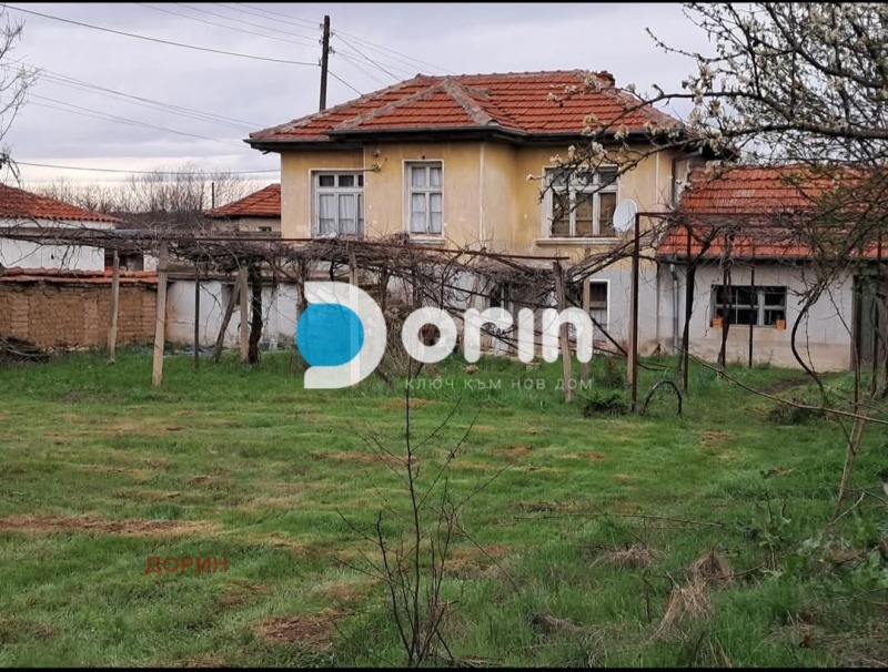 Продава КЪЩА, с. Пролом, област Пловдив, снимка 3 - Къщи - 52453973