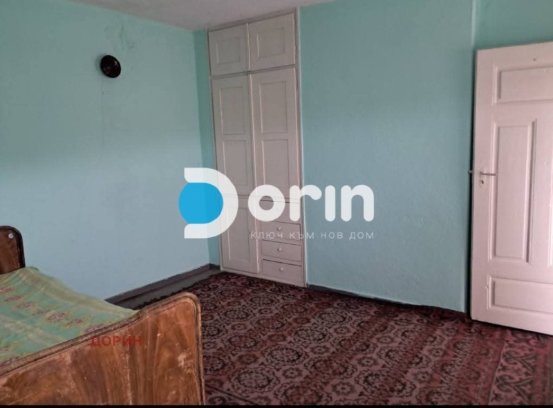 Продава КЪЩА, с. Пролом, област Пловдив, снимка 10 - Къщи - 52453973