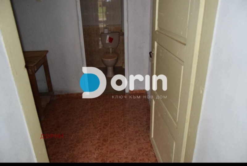 Продава КЪЩА, с. Пролом, област Пловдив, снимка 8 - Къщи - 52453973