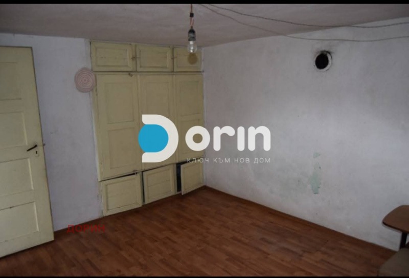 Продава КЪЩА, с. Пролом, област Пловдив, снимка 12 - Къщи - 52453973