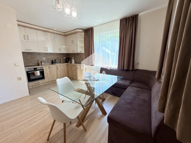 Продава КЪЩА, гр. Дебелец, област Велико Търново, снимка 4 - Къщи - 55319911