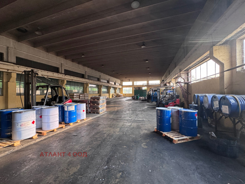 Till salu  Industribyggnad Stara Zagora , Industrialna zona - iztok , 3599 kvm | 76269109 - bild [6]