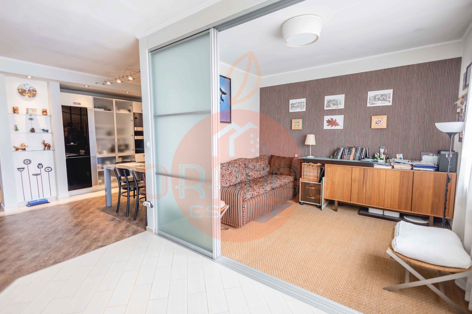 Продава 3-СТАЕН, гр. София, Витоша, снимка 4 - Апартаменти - 54074200