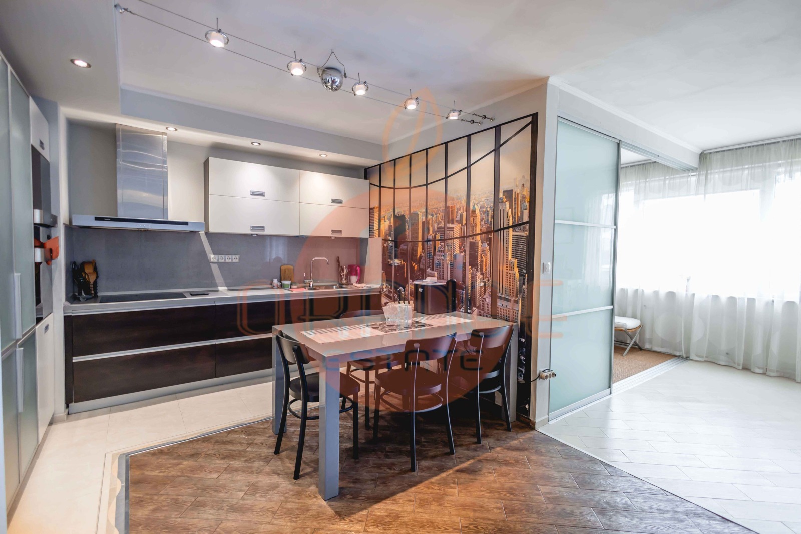 Продава 3-СТАЕН, гр. София, Витоша, снимка 3 - Апартаменти - 54074200