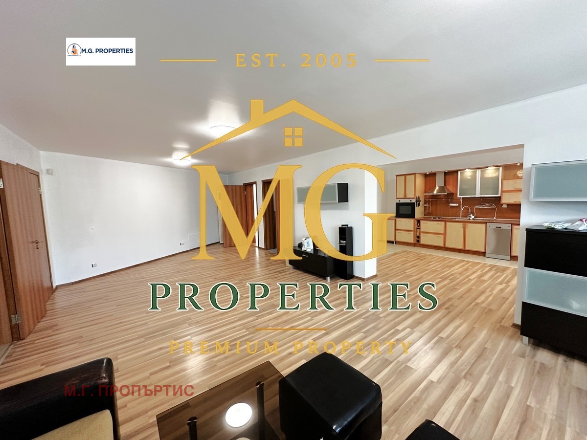 Продава 4-СТАЕН, гр. Добрич, Център, снимка 3 - Апартаменти - 50940466