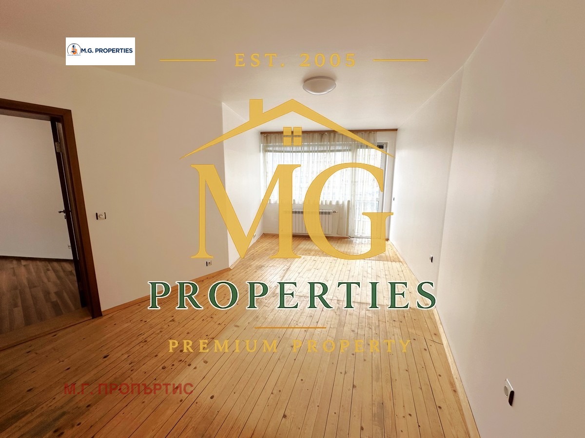 Продава 4-СТАЕН, гр. Добрич, Център, снимка 7 - Апартаменти - 50940466