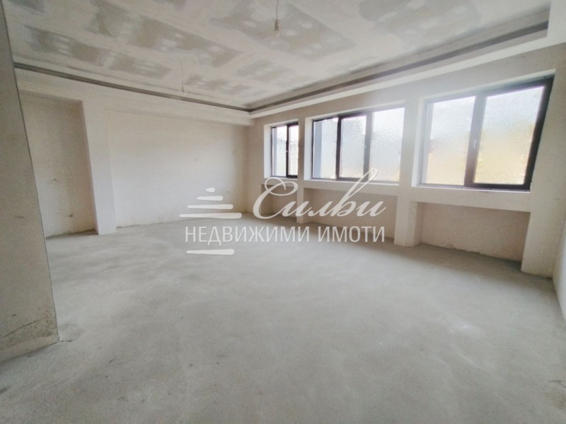 Продава 3-СТАЕН в град Шумен, Гривица - 117 кв.м / 159 000 € » 310 976.97 лв., НЕДВИЖИМИ ИМОТИ СИЛВИ