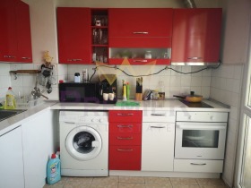 Продава 4-стаен град Варна Погреби - [1] 
