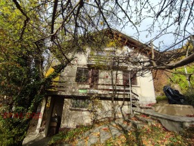 Dům Svoge, oblast Sofia