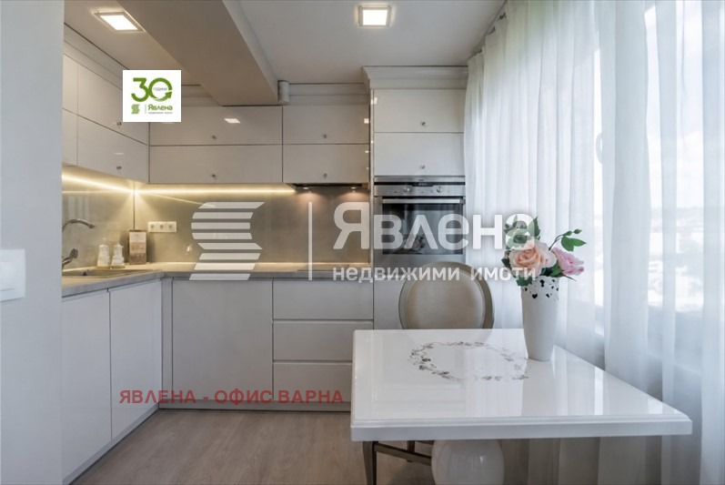 Продава 2-СТАЕН, гр. Варна, Център, снимка 10 - Апартаменти - 55658622