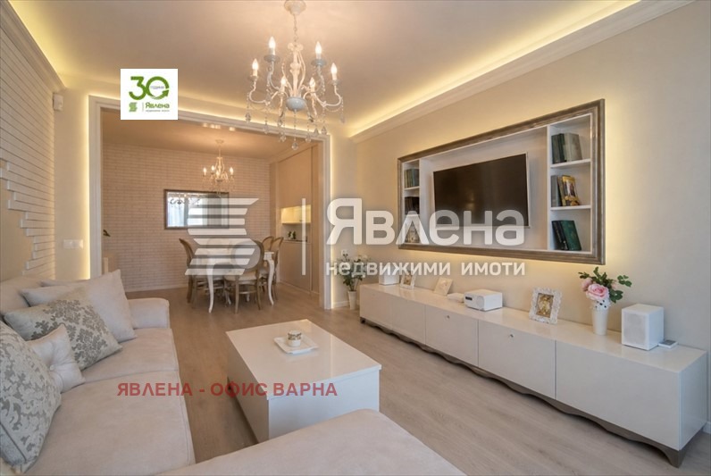Продава 2-СТАЕН, гр. Варна, Център, снимка 3 - Апартаменти - 55658622