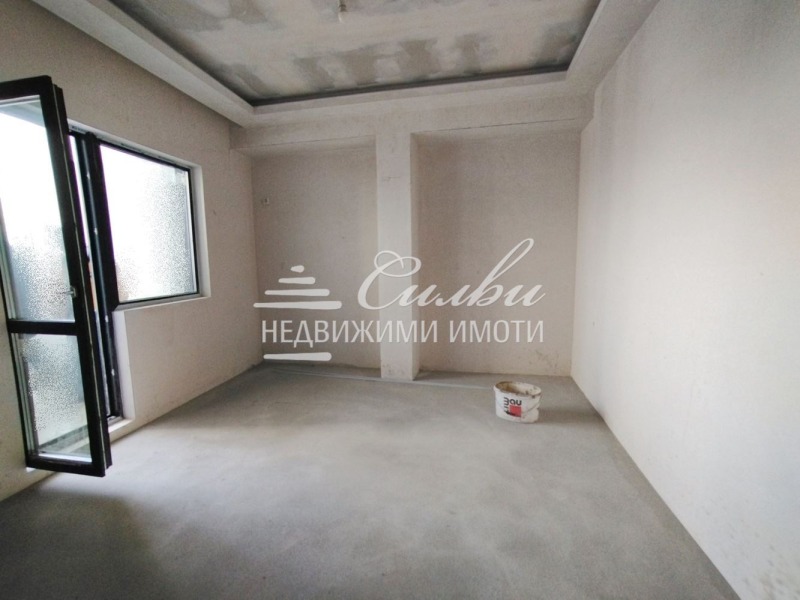 Продава 3-СТАЕН, гр. Шумен, Гривица, снимка 2 - Апартаменти - 52602662