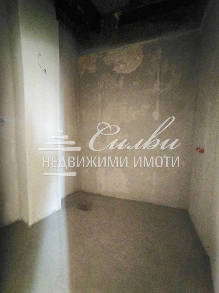 Продава 3-СТАЕН, гр. Шумен, Гривица, снимка 5 - Апартаменти - 52602662