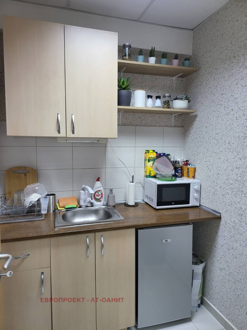 In vendita  Ufficio Sofia , Mladost 3 , 321 mq | 43668896 - Immagine [12]