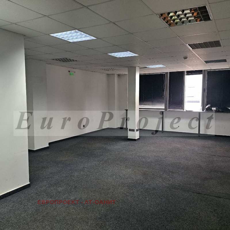 In vendita  Ufficio Sofia , Mladost 3 , 321 mq | 43668896 - Immagine [4]