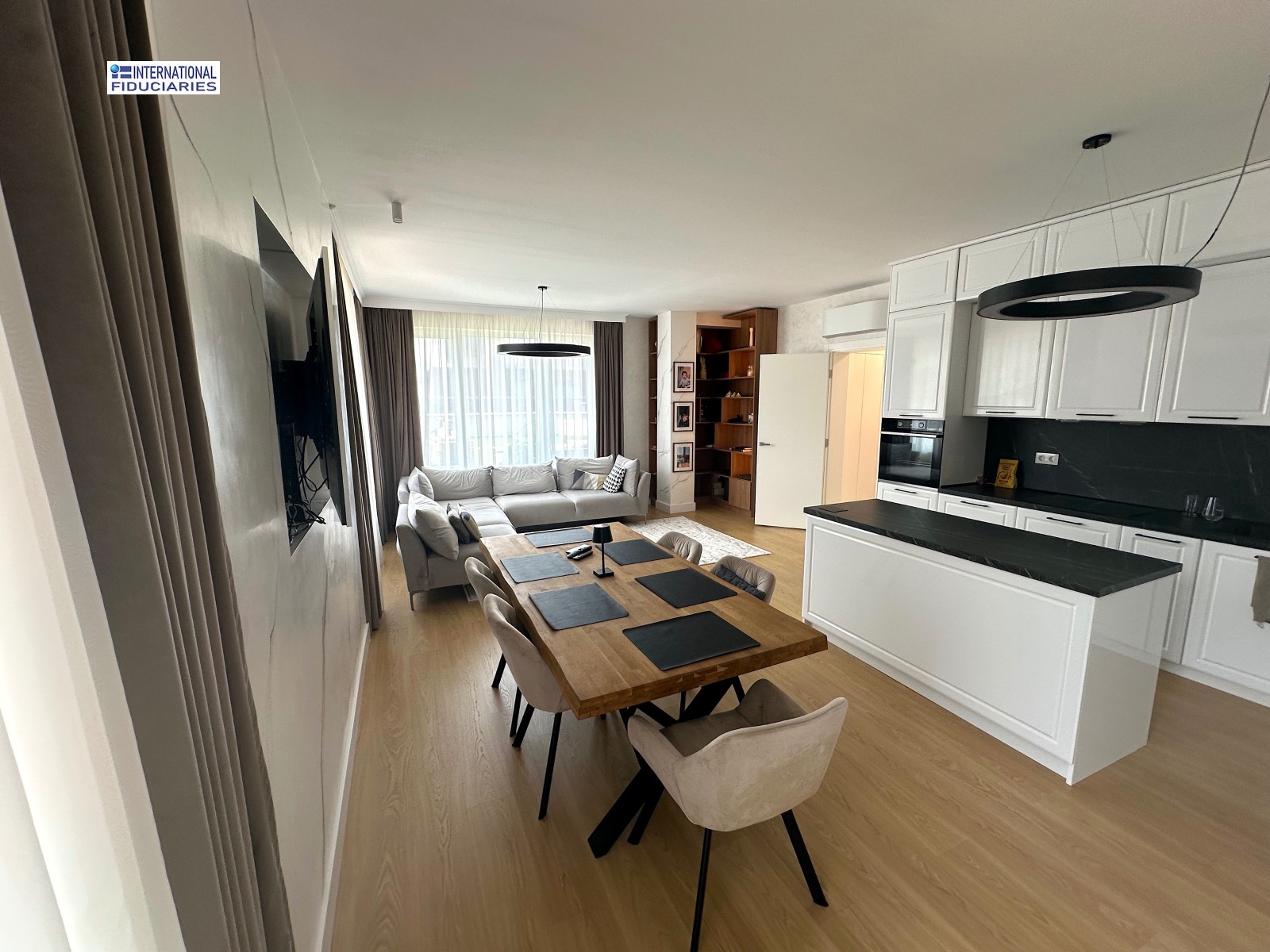 Продава 4-СТАЕН, гр. София, Манастирски ливади, снимка 2 - Апартаменти - 52386347