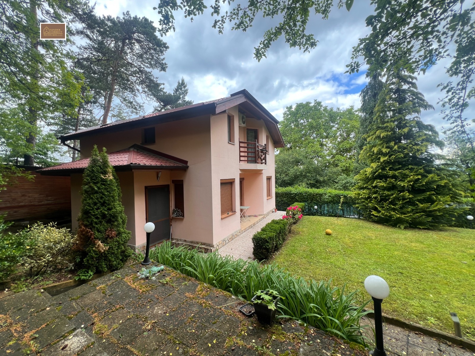 Продава КЪЩА, гр. София, в.з.Килиите, снимка 2 - Къщи - 56085620