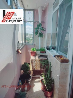 ������� 4-����� | Imot.bg � ����� ������ 8