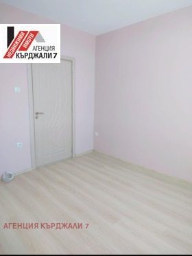 ������� 4-����� | Imot.bg � ����� ������ 12