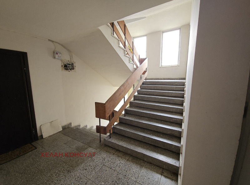 Till salu  1 sovrum Sofia , Vrabnica 2 , 72 kvm | 94443719 - bild [15]