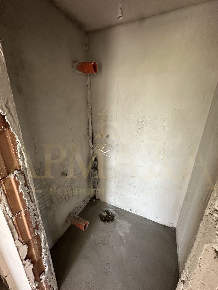 Na prodej  2 ložnice Plovdiv , Ostromila , 102 m2 | 75128370 - obraz [6]
