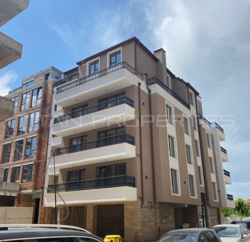 For Sale  3 bedroom Plovdiv , Hristo Smirnenski , 109 sq.m | 58323961 - image [12]