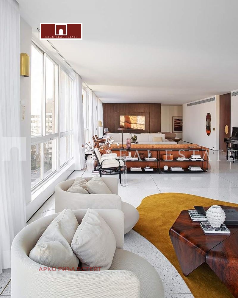 À vendre  3 chambres Sofia , Zona B-5 , 170 m² | 42980734