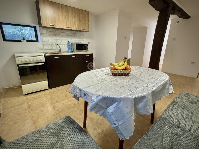 Продава КЪЩА, с. Върбица, област Велико Търново, снимка 4 - Къщи - 48476097