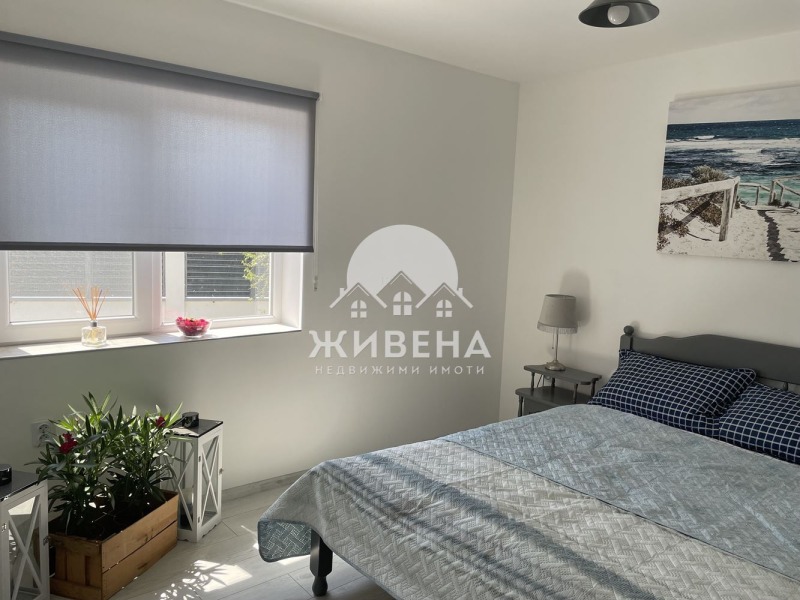 Продава КЪЩА, с. Гурково, област Добрич, снимка 13 - Къщи - 48661512