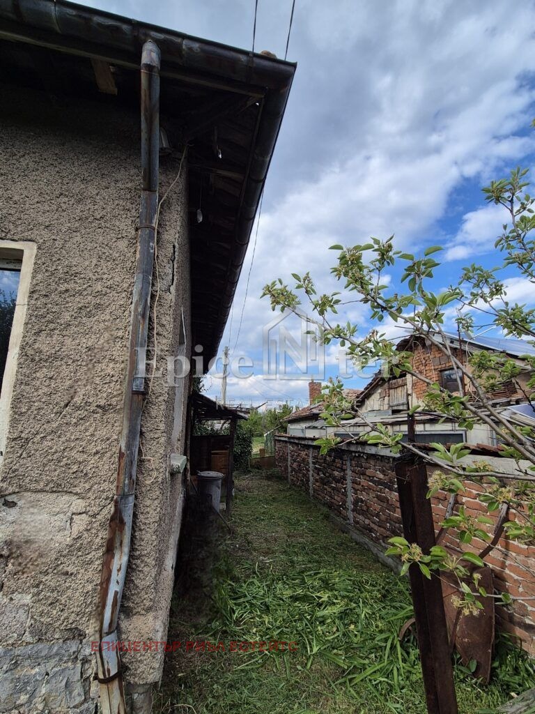 Продава КЪЩА, гр. Перник, Кошаревска махала, снимка 5 - Къщи - 54461149