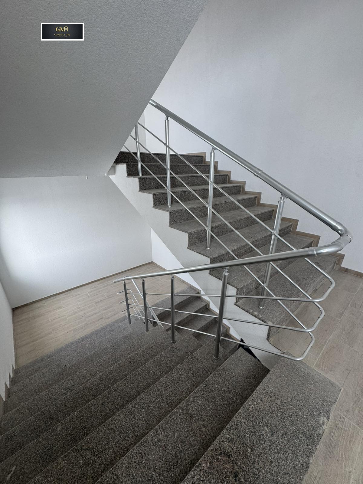 Продава 2-СТАЕН, гр. Плевен, Широк център, снимка 2 - Апартаменти - 52977410