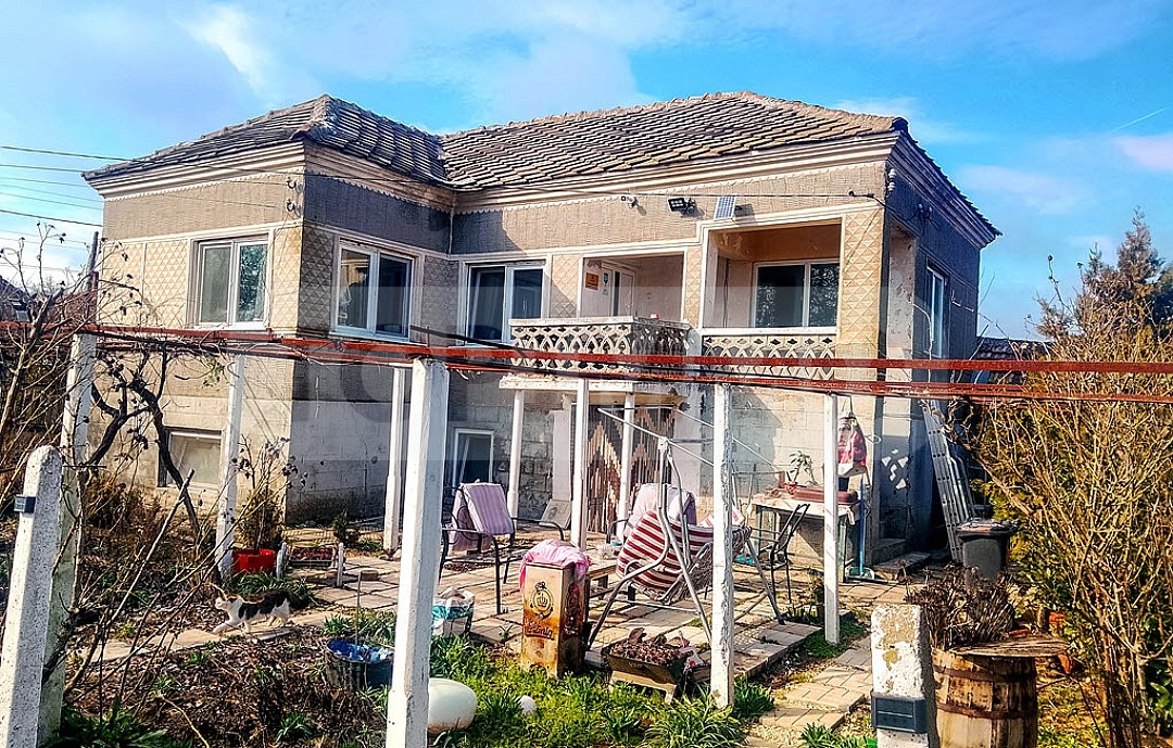 Продава КЪЩА, с. Септемврийци, област Добрич