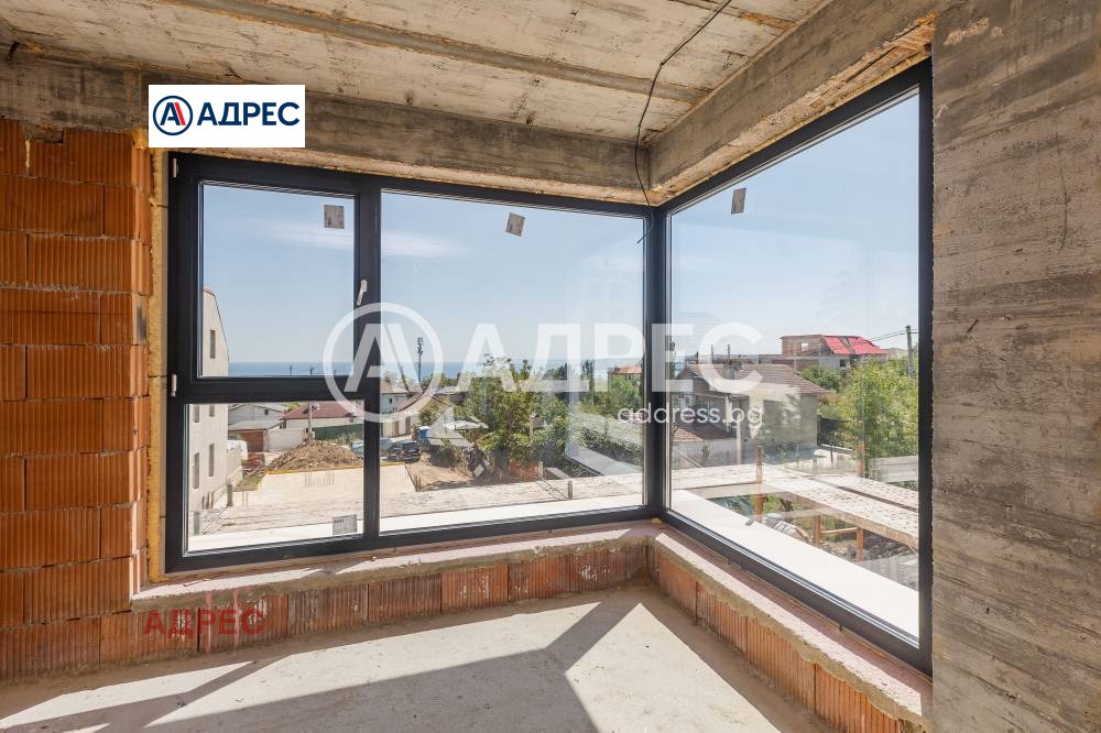 Продава КЪЩА, гр. Варна, Бриз, снимка 8 - Къщи - 55610105