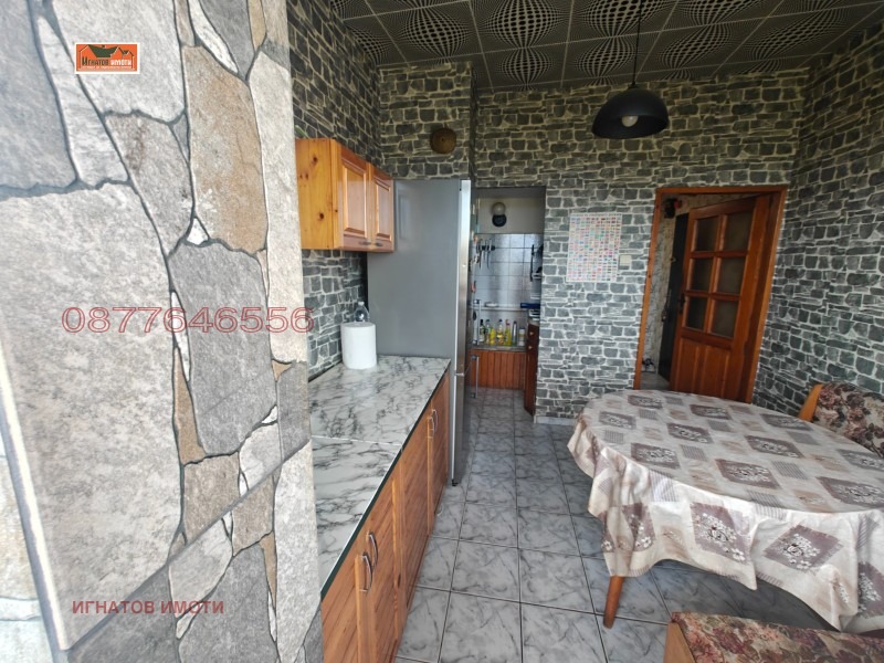 Продава 2-СТАЕН, гр. Пазарджик, Младост, снимка 2 - Апартаменти - 55479347