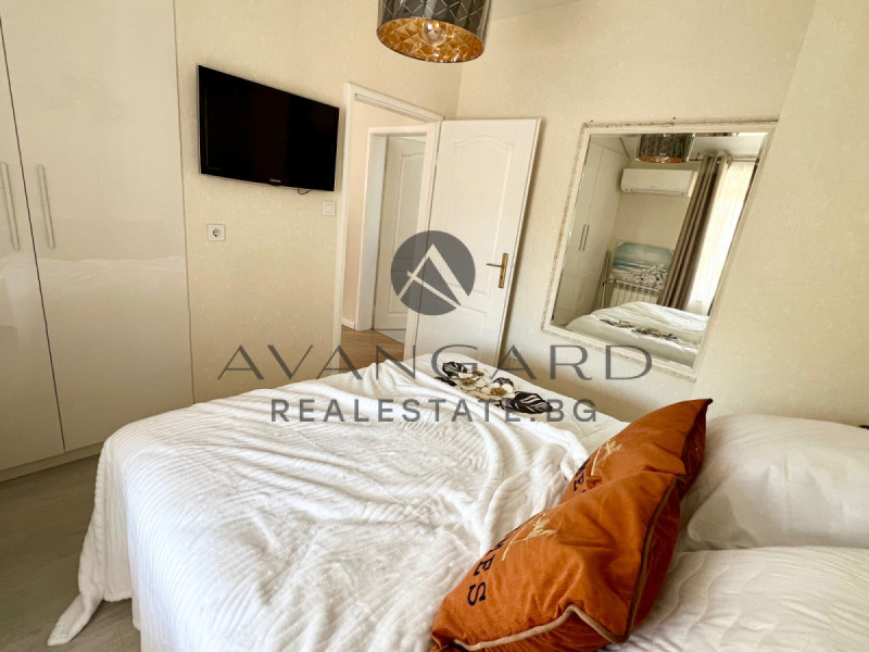 Eladó  2 hálószobás Plovdiv , Centar , 120 négyzetméter | 28135010 - kép [8]