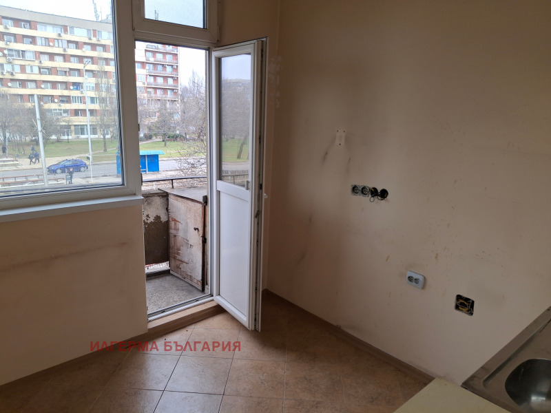 Продава 3-СТАЕН, гр. София, Сухата река, снимка 7 - Апартаменти - 53268403