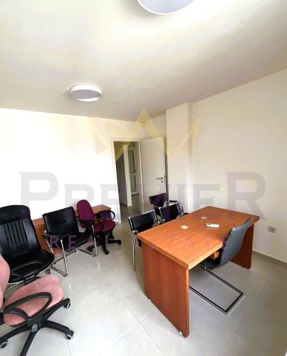 Na prodej  Kancelář Sofia , Belite brezi , 120 m2 | 32877550 - obraz [3]