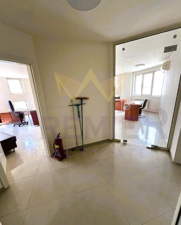 Na prodej  Kancelář Sofia , Belite brezi , 120 m2 | 32877550 - obraz [7]