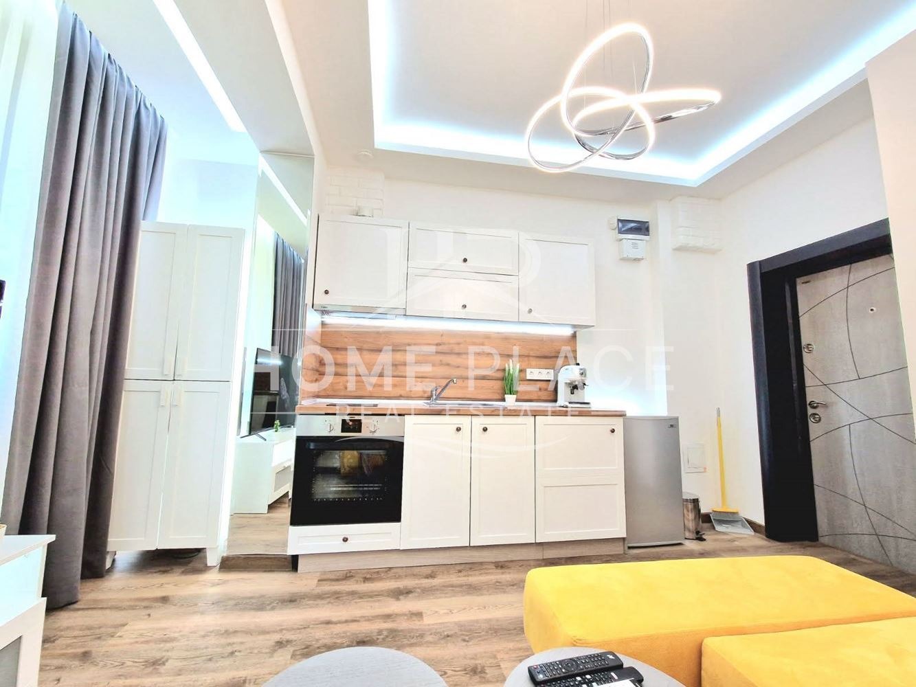 Продава 1-СТАЕН, гр. Варна, Център, снимка 3 - Апартаменти - 54638605