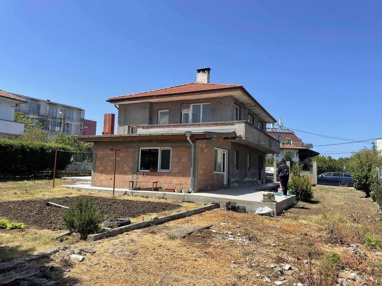 Продава КЪЩА, с. Варвара, област Бургас, снимка 2 - Къщи - 55508955