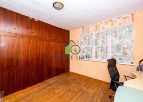 3+ bedroom Mladezhki Halm, Plovdiv 6