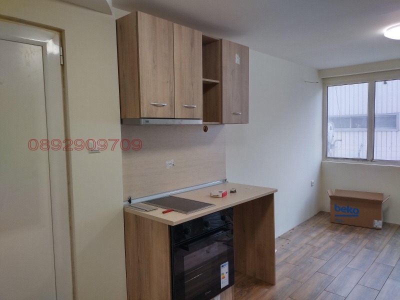 In vendita  Studio Varna , Mladost 1 , 23 mq | 42151333 - Immagine [3]